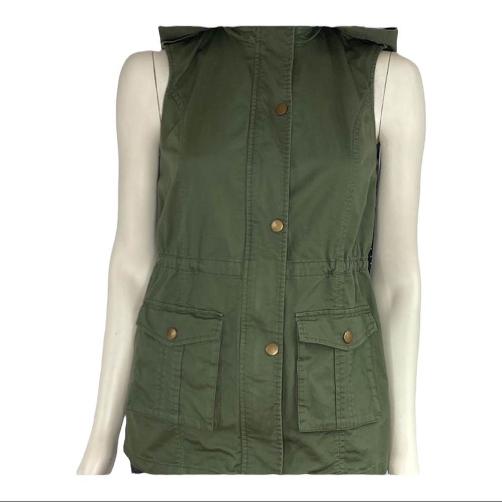 Market &Spruce Green Denum Sleeveless Jacket Sz Sm